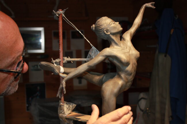 « ARABESQUE », l’argile et la résine